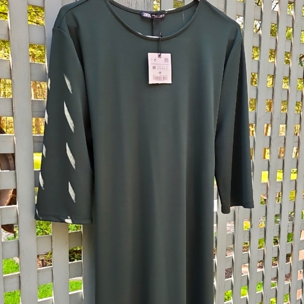 Zara Forest Green Sz. M Dress. NEW,